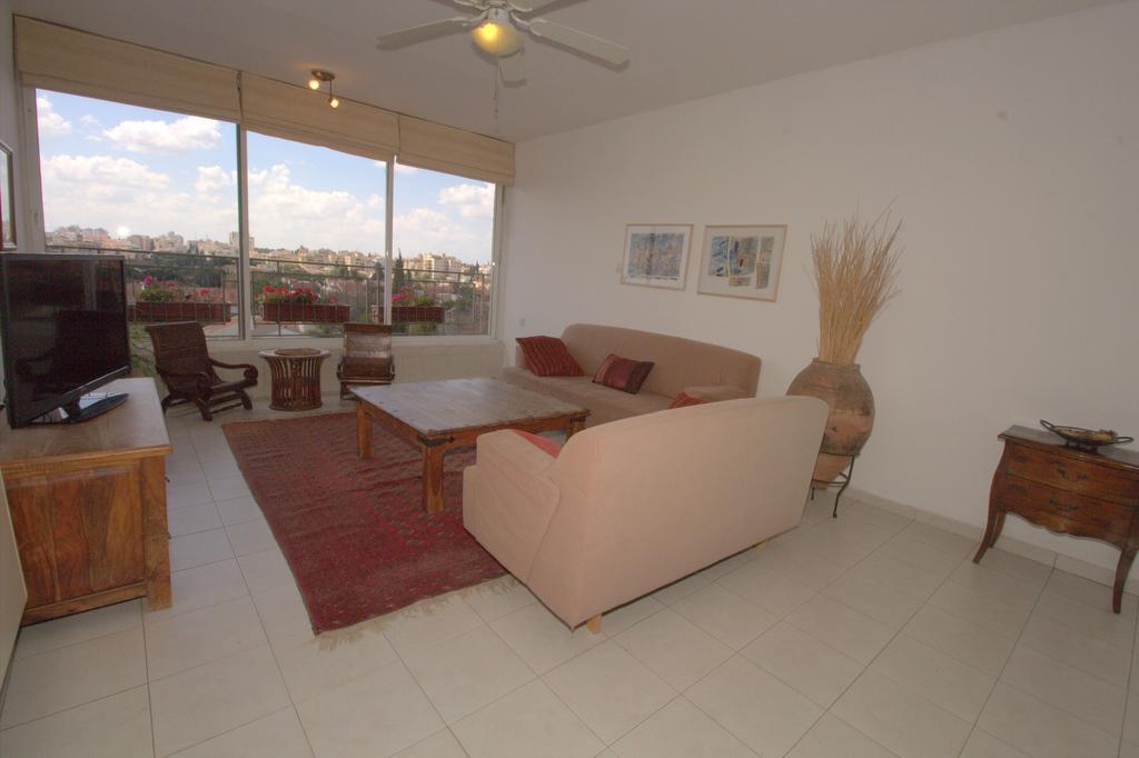 Kfar Saba View Apartment Δωμάτιο φωτογραφία
