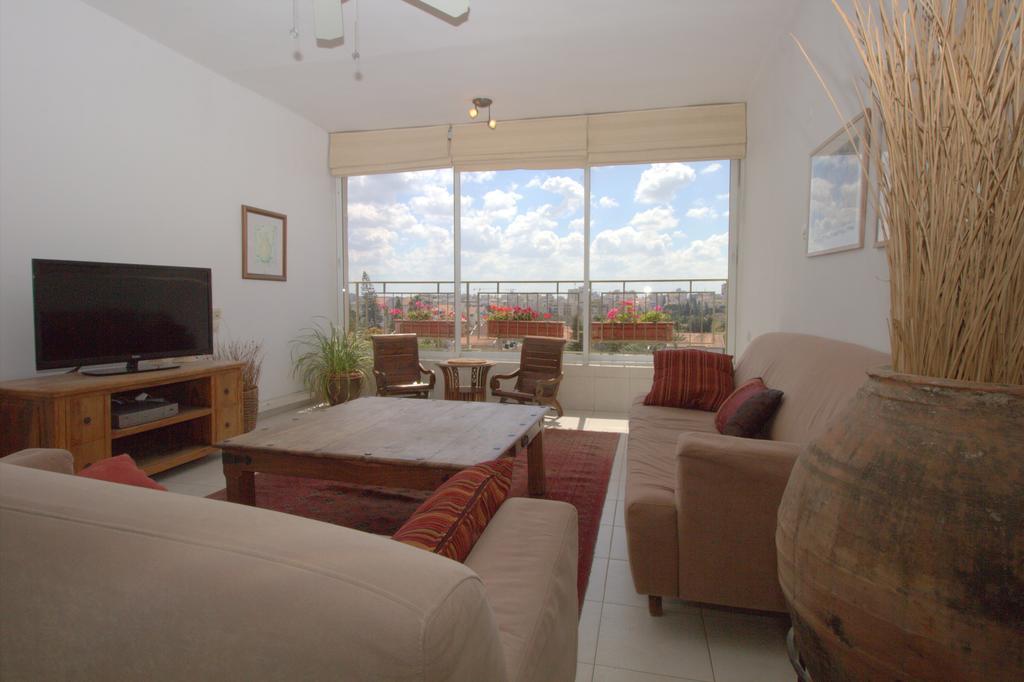 Kfar Saba View Apartment Δωμάτιο φωτογραφία